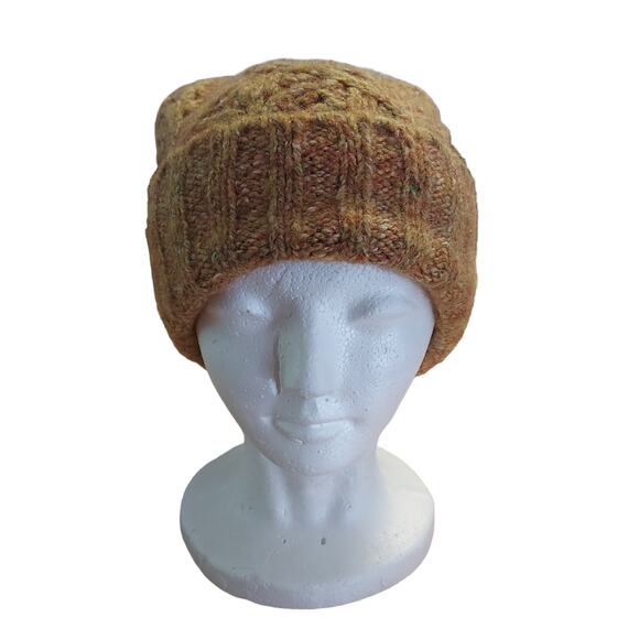 Dillards Faux Fur Pom Wool Blend Knit Cuffed Snow Ski Winter beanie hat like NEW - Picture 4 of 6